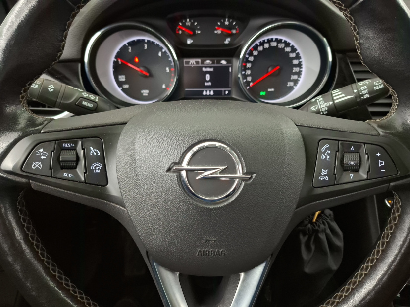 Opel Astra, 2021
