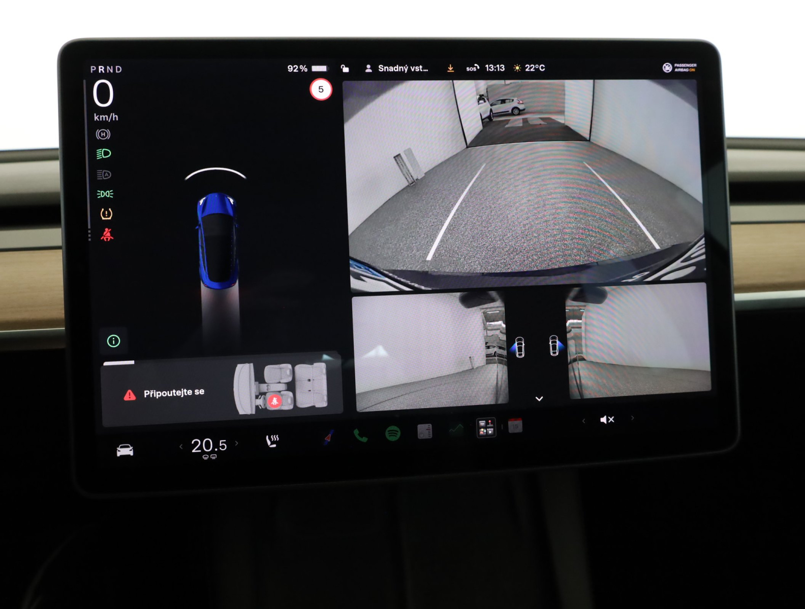 Tesla Model 3 Long Range AWD – fotografie 20