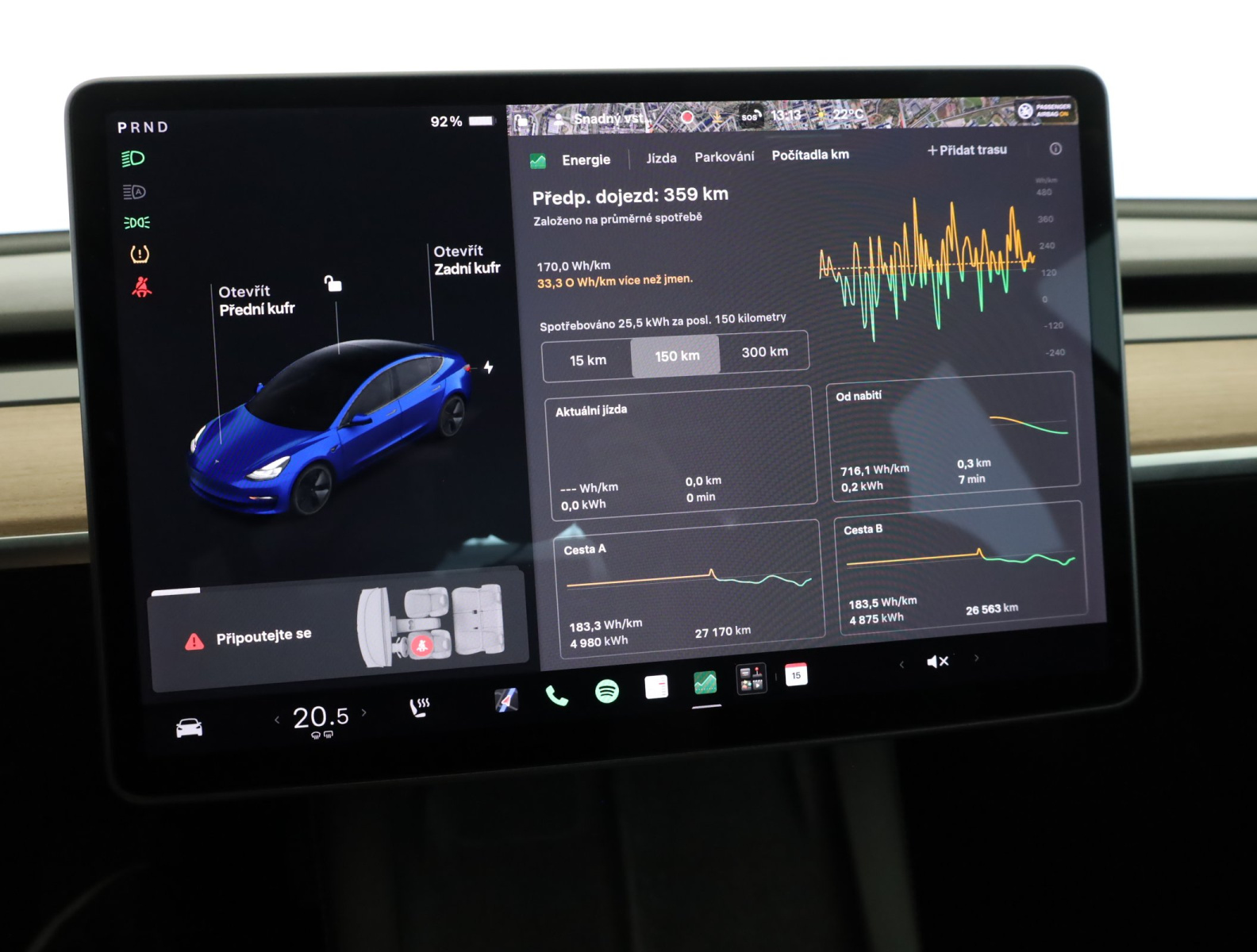 Tesla Model 3 Long Range AWD – fotografie 22