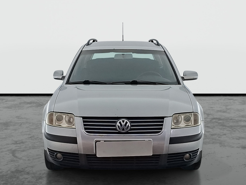 Volkswagen Passat, 2001