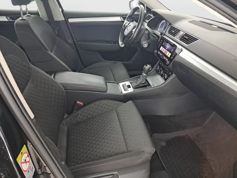 Škoda Superb, 2021