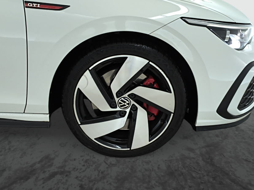 Volkswagen Golf, 2021