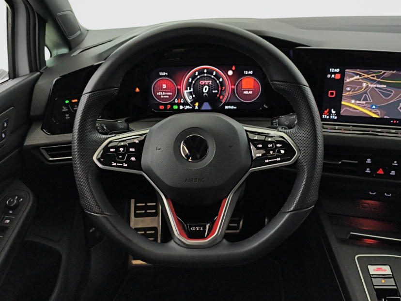 Volkswagen Golf, 2021