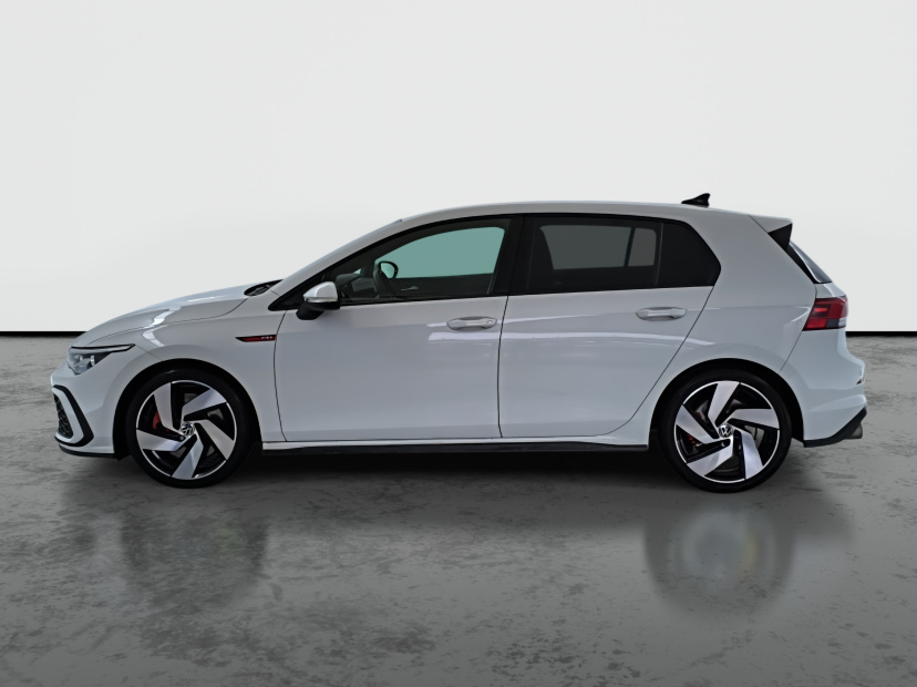 Volkswagen Golf, 2021