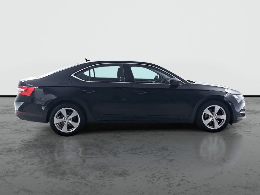 Škoda Superb, 2021