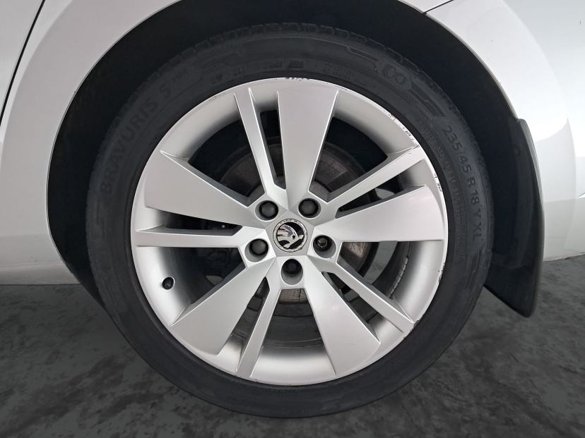 Škoda Superb, 2016