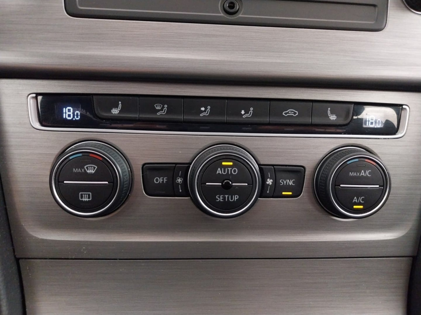 Volkswagen Golf, 2014
