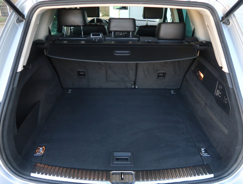 Volkswagen Touareg, 2015