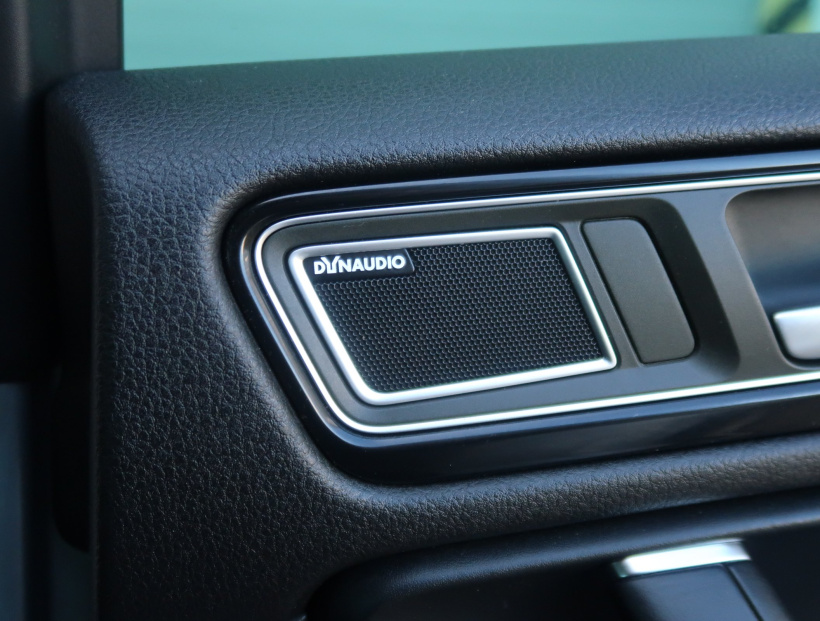 Volkswagen Touareg, 2015