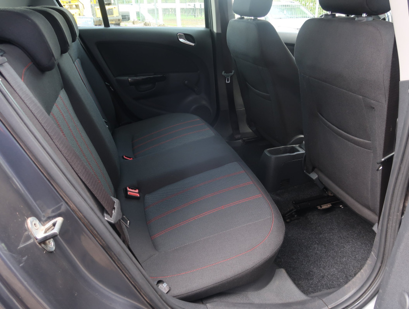 Opel Corsa, 2011