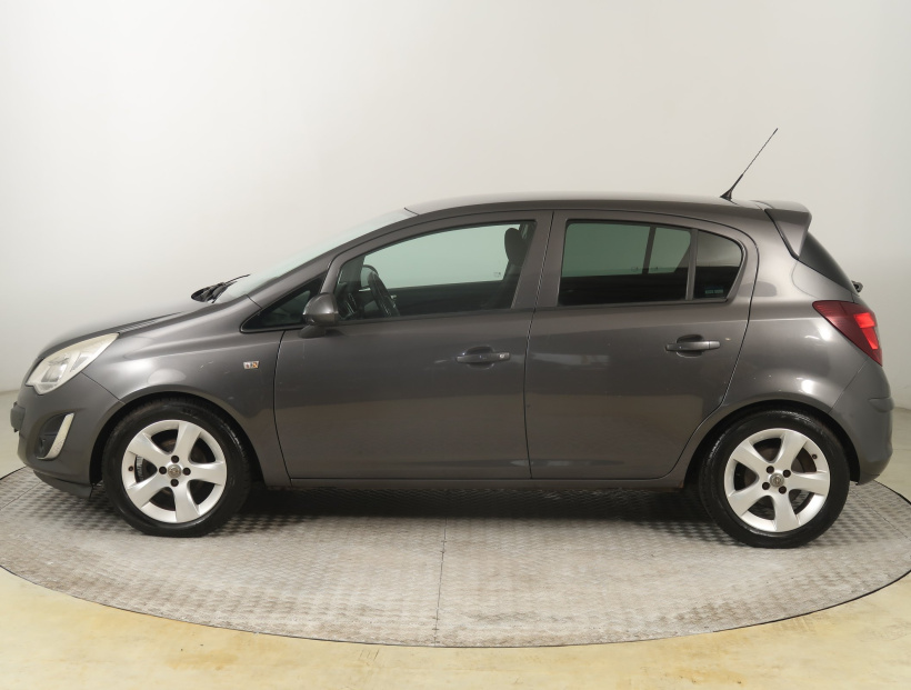 Opel Corsa, 2011