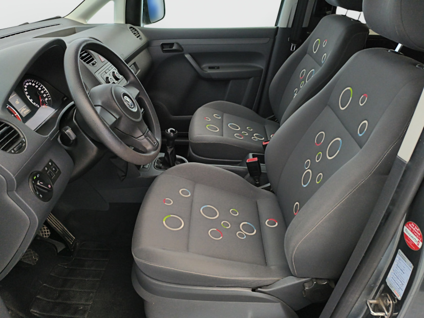 Volkswagen Caddy, 2011