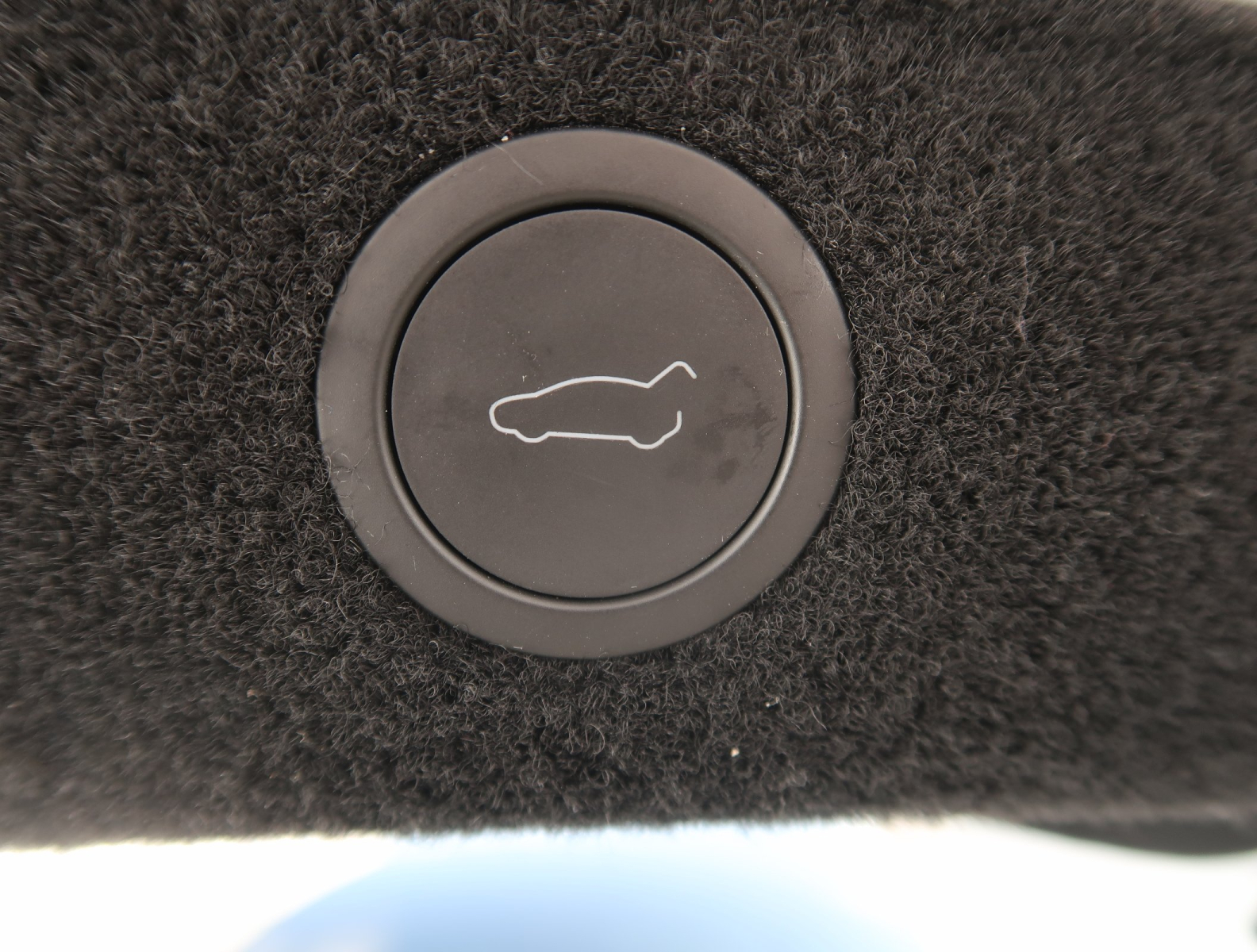 Tesla Model 3 - 2024