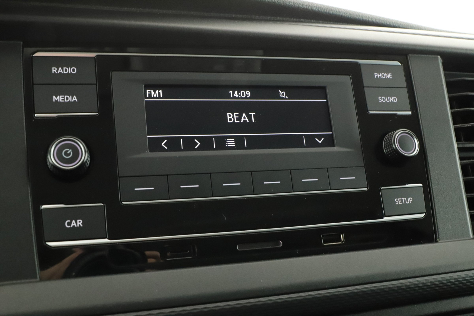 Volkswagen Transporter - 2022