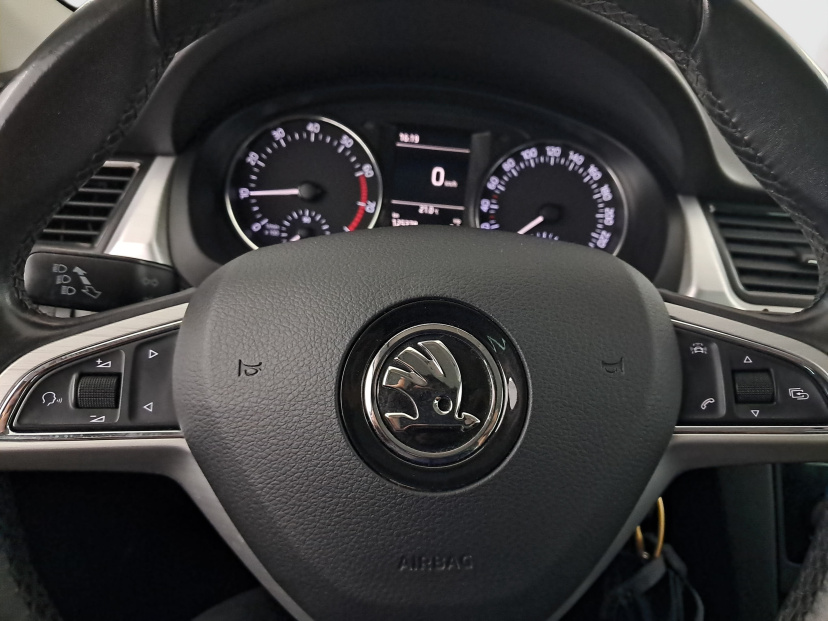 Škoda Rapid Spaceback, 2016
