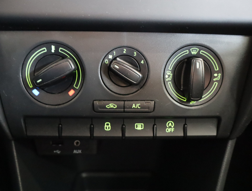 Škoda Rapid Spaceback, 2016