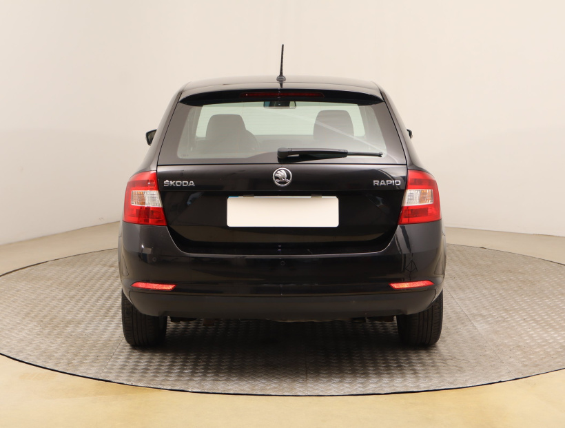 Škoda Rapid Spaceback, 2016
