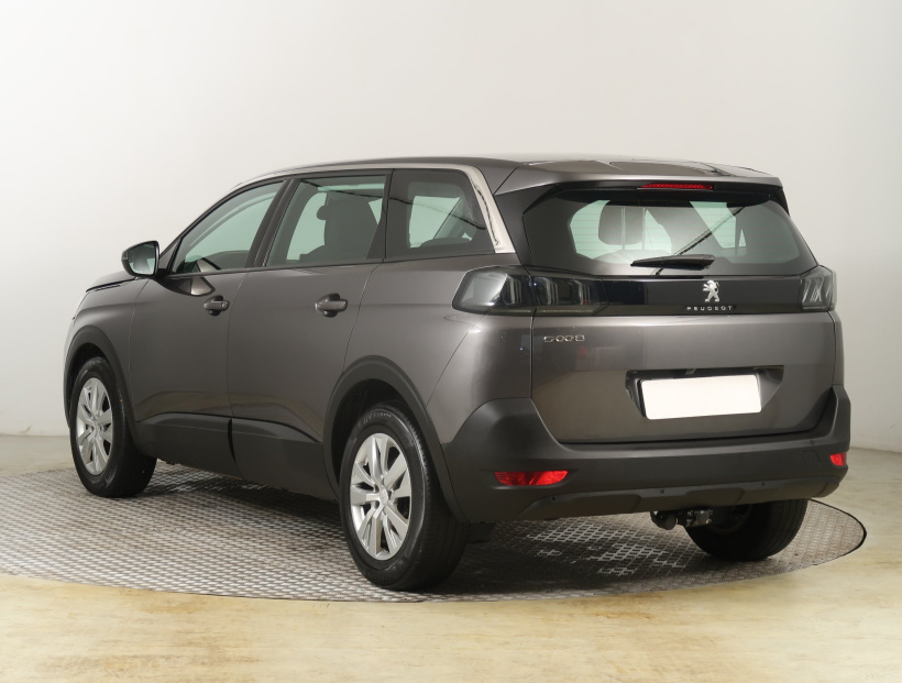 Peugeot 5008, 2022