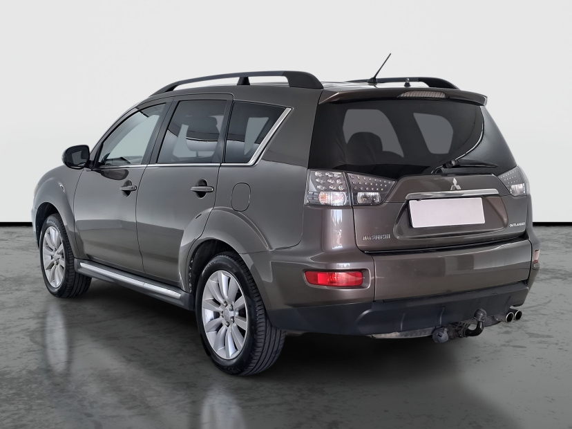 Mitsubishi Outlander, 2013