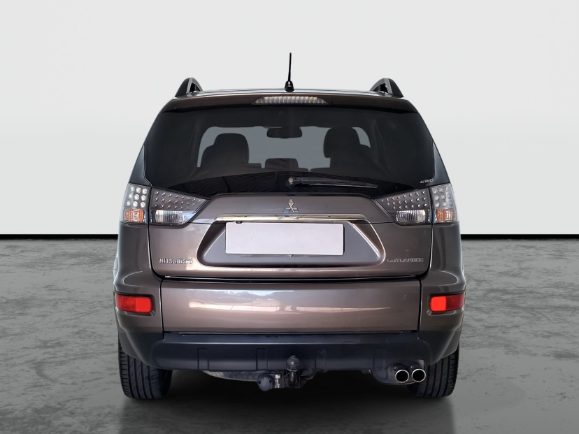 Mitsubishi Outlander, 2013