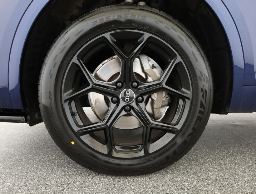 Audi Q5 Sportback, 2021