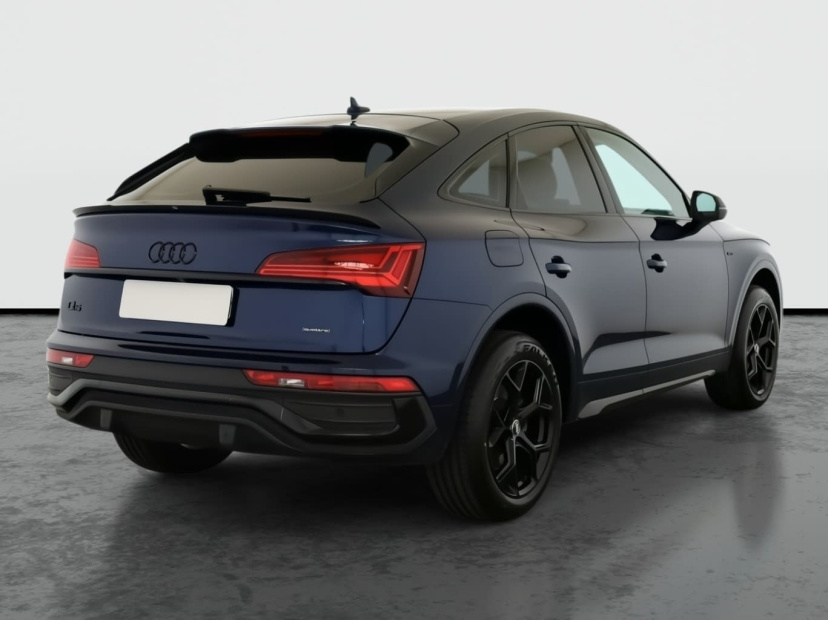 Audi Q5 Sportback, 2021
