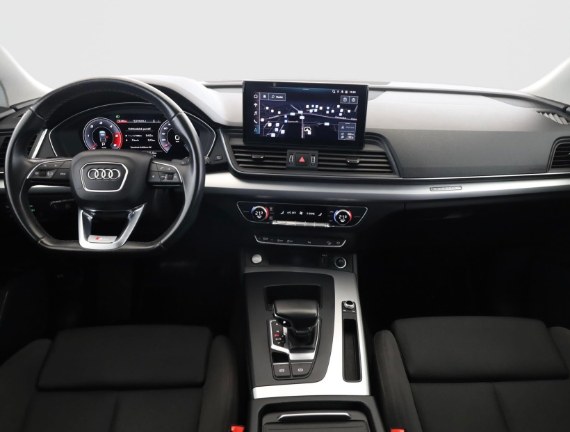 Audi Q5 Sportback, 2021