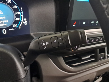 Volkswagen Caravelle - 2025