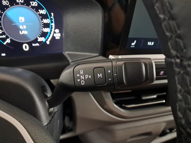 Volkswagen Caravelle - 2025