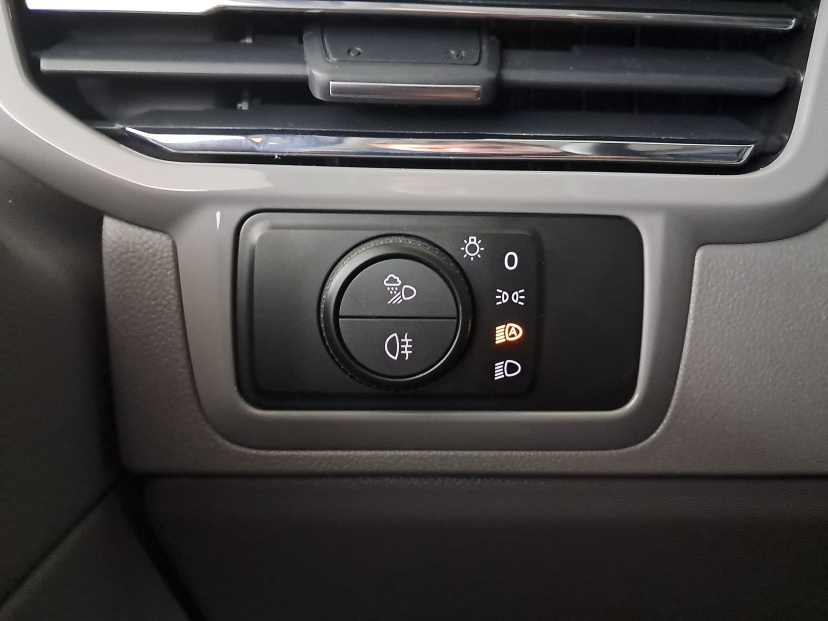 Volkswagen Caravelle, 2025