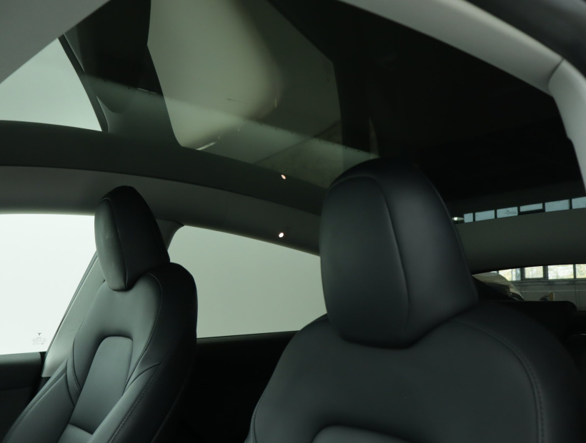 Tesla Model Y, 2023