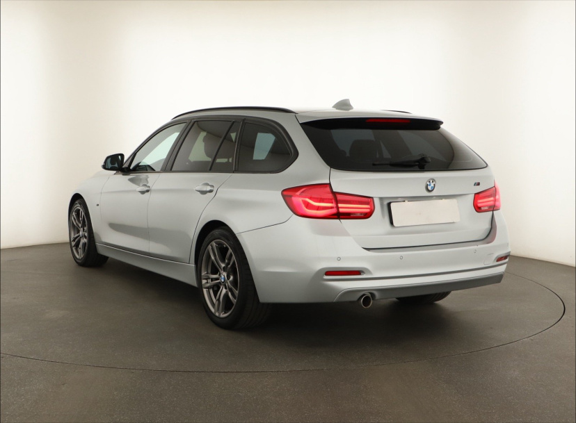 BMW 3, 2017