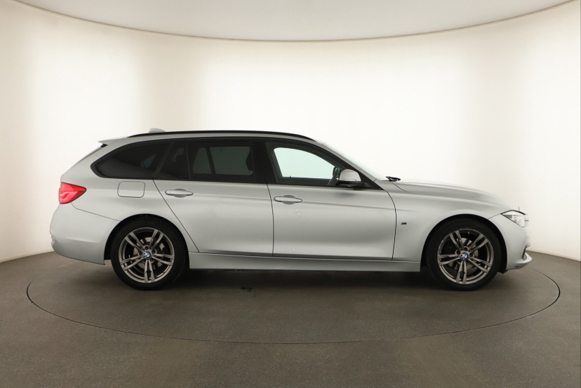 BMW 3, 2017