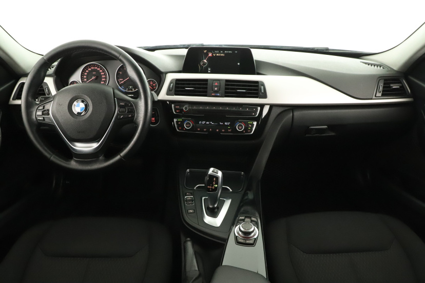 BMW 3, 2017