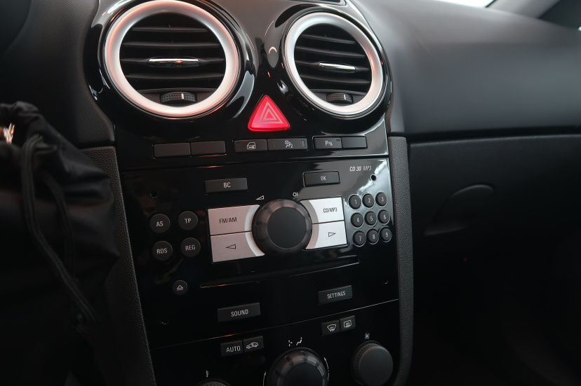 Opel Corsa, 2009