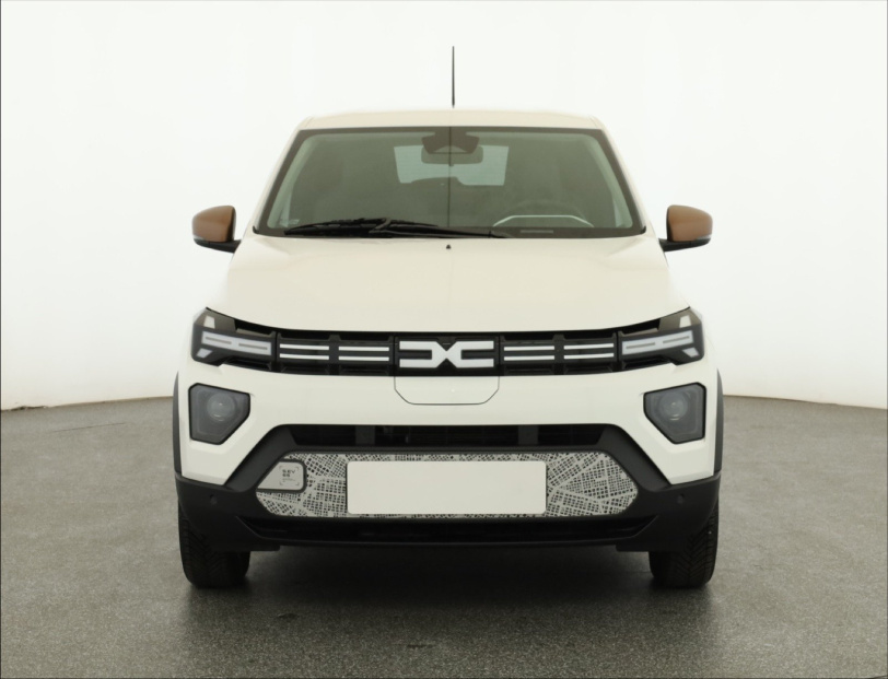 Dacia Spring, 2025