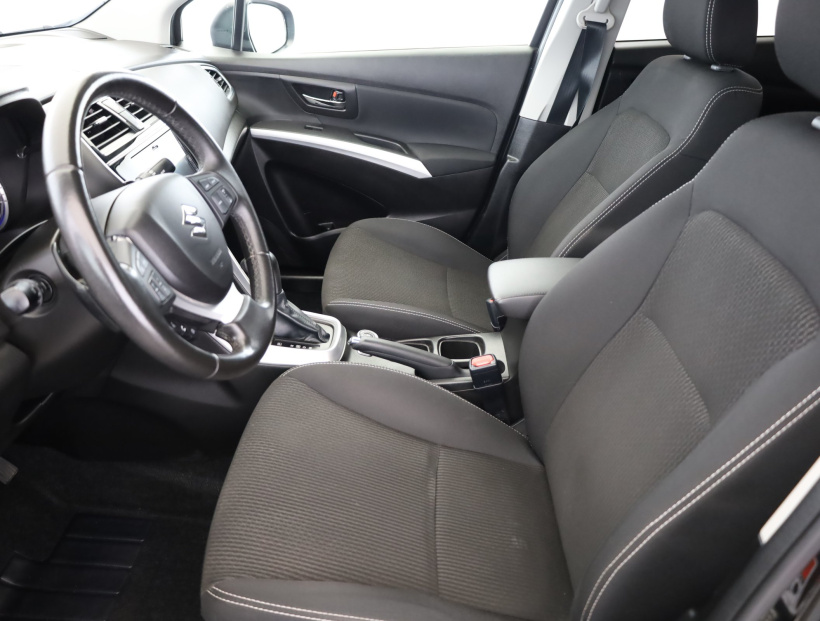 Suzuki SX4 S-Cross, 2019