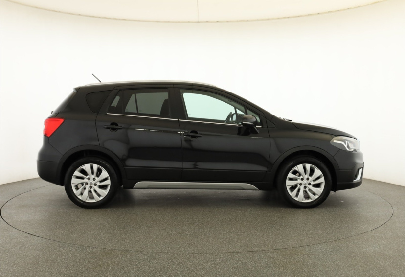 Suzuki SX4 S-Cross, 2019