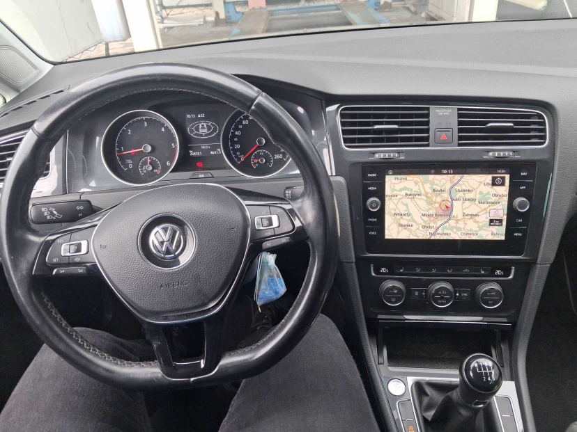 Volkswagen Golf, 2020