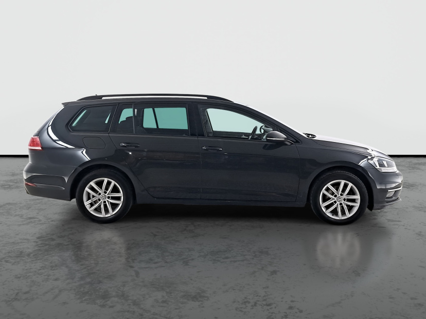 Volkswagen Golf, 2020