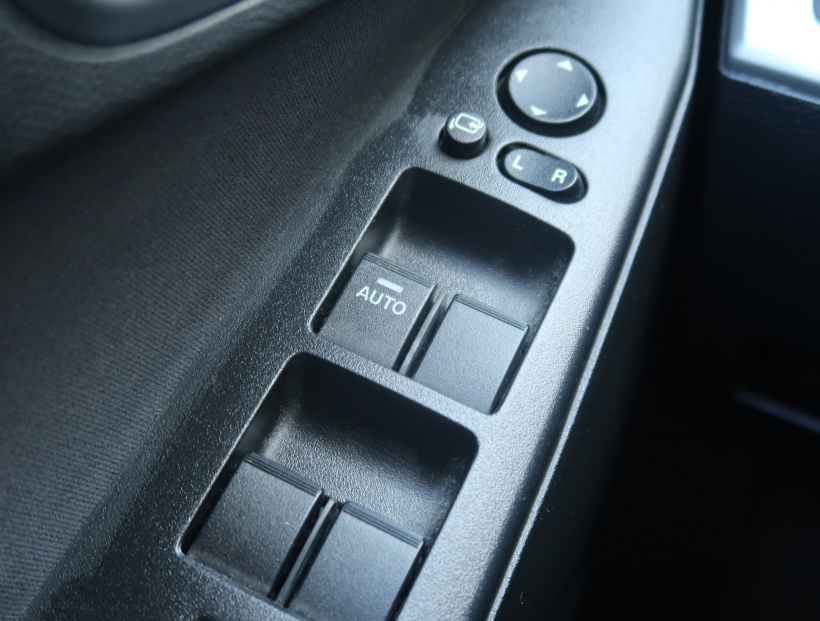 Mazda 3, 2011
