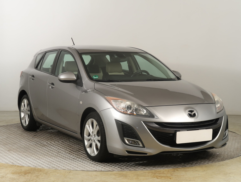 Mazda 3, 2011