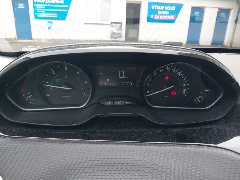 Peugeot 2008, 2019