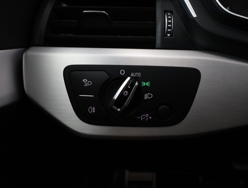 Audi A4, 2016