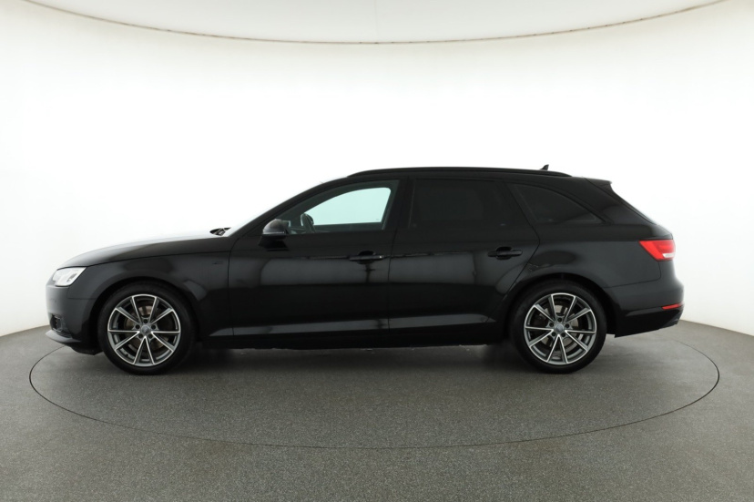 Audi A4, 2016
