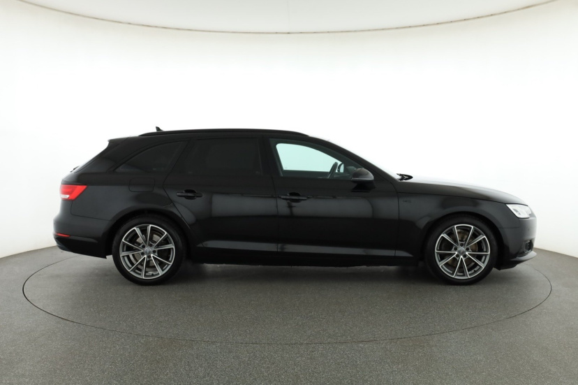 Audi A4, 2016