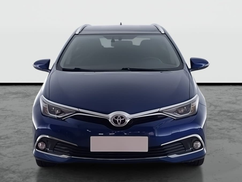 Toyota Auris, 2015