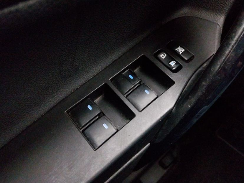 Toyota Auris, 2015