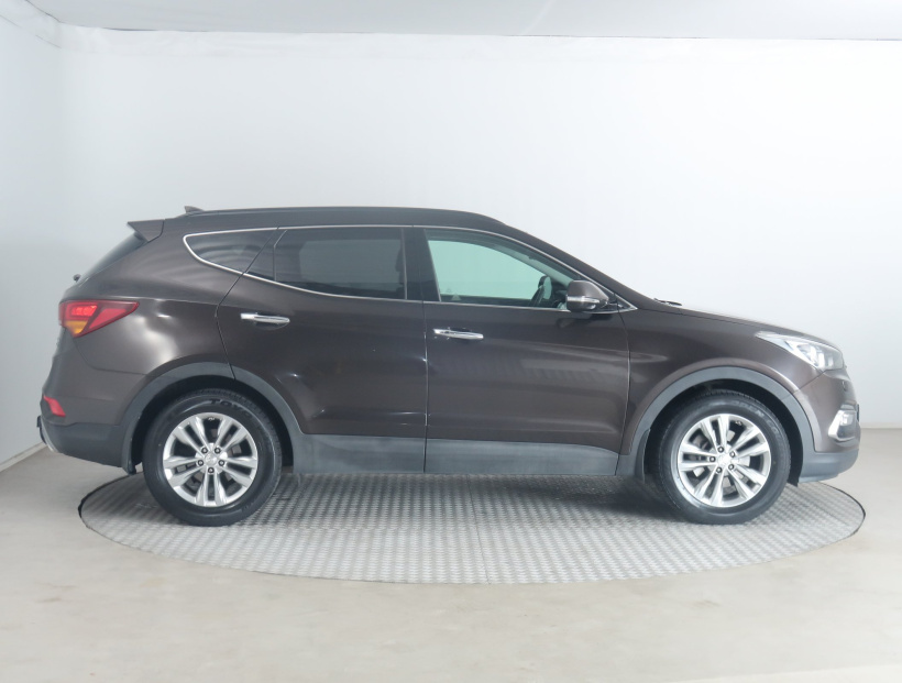 Hyundai Santa Fe, 2017