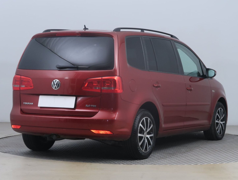 Volkswagen Touran, 2013